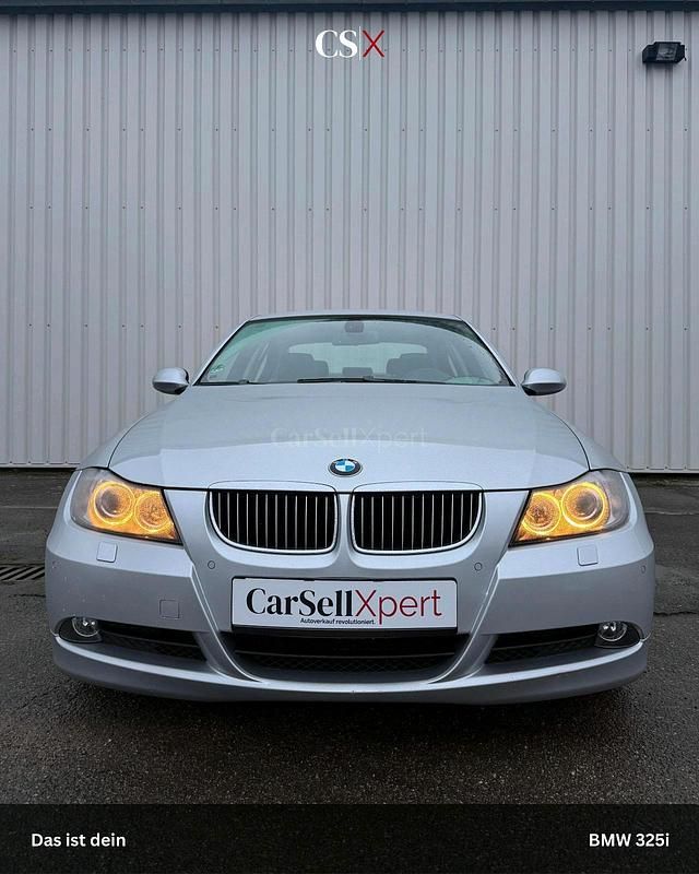 Silber Gebraucht 2006 BMW 325 Limousine | 8.790 € - Bild 1/4
