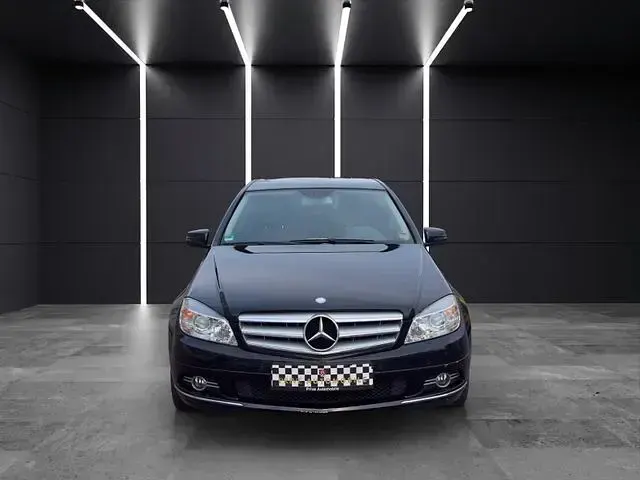 Gebraucht Mercedes C200 184 PS (135 kW) 2009 Limousine