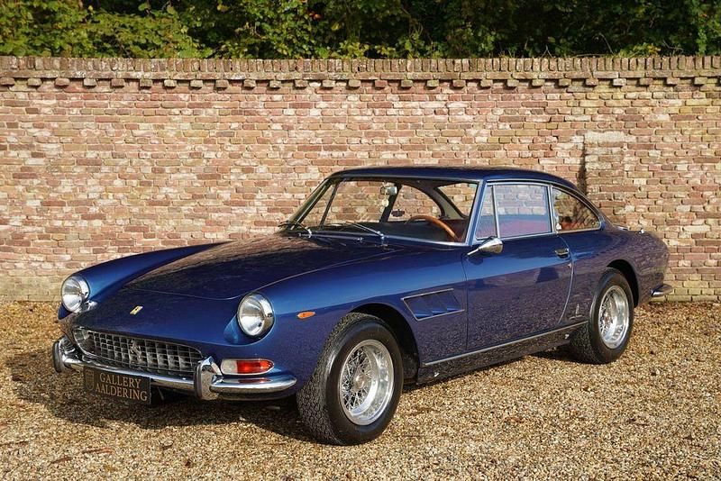 Blau Gebraucht 1966 Ferrari 330 | 289.500 € - Bild 1/4