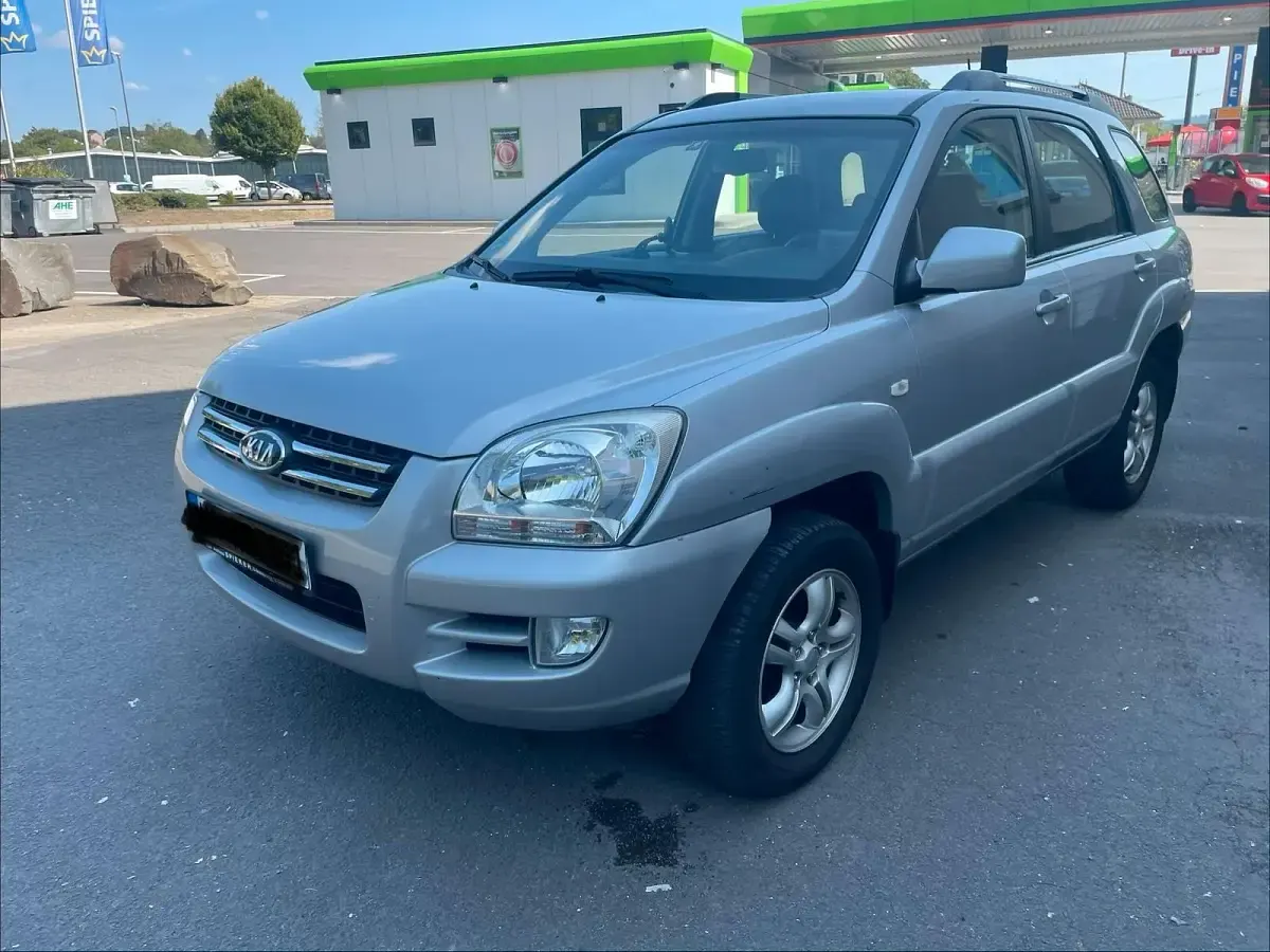 Gebraucht Kia Sportage 140 PS (102 kW) 2006 Silber SUV
