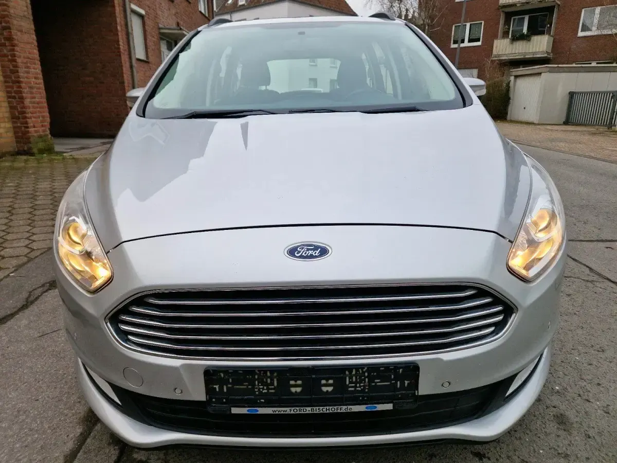 Gebraucht Ford Galaxy Trend 120 PS (88 kW) 2016 Silber Van / Kleinbus