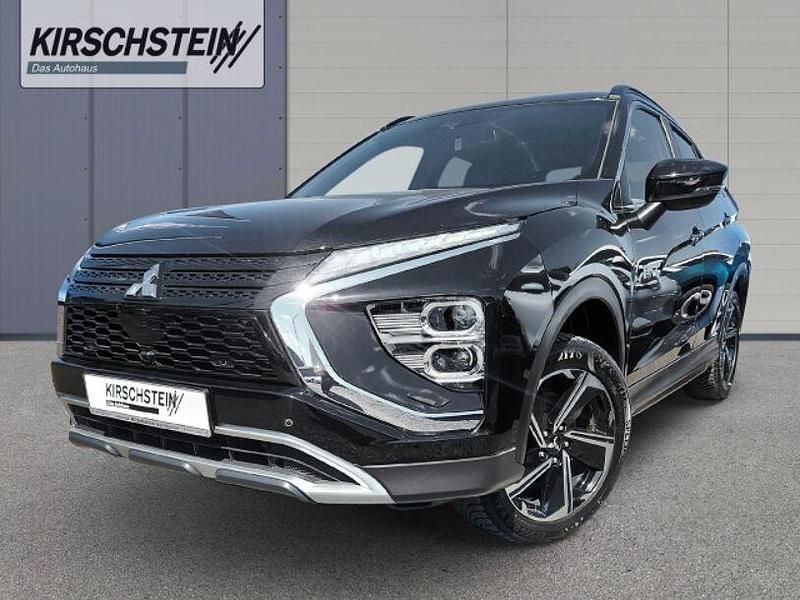 Schwarz Gebraucht 2022 Mitsubishi Outlander P-HEV | 22.490 € (Fairer Preis) - Bild 1/4