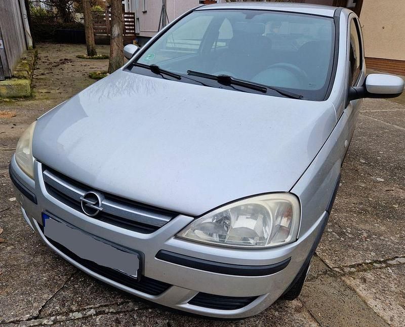 Gebraucht Opel Corsa 75 PS (55 kW) 2003 Silber Limousine