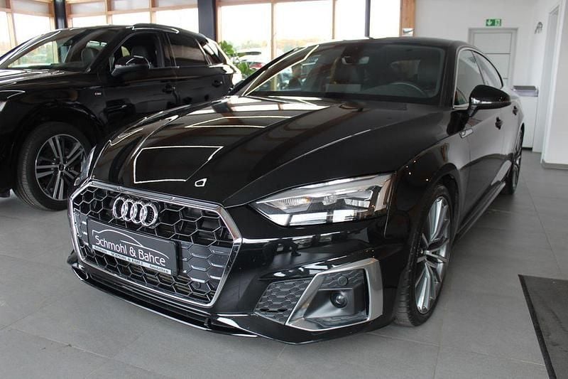 Schwarz Gebraucht 2022 Audi A5 Sportback S-Line Limousine | 32.990 € (Superpreis) - Bild 1/4