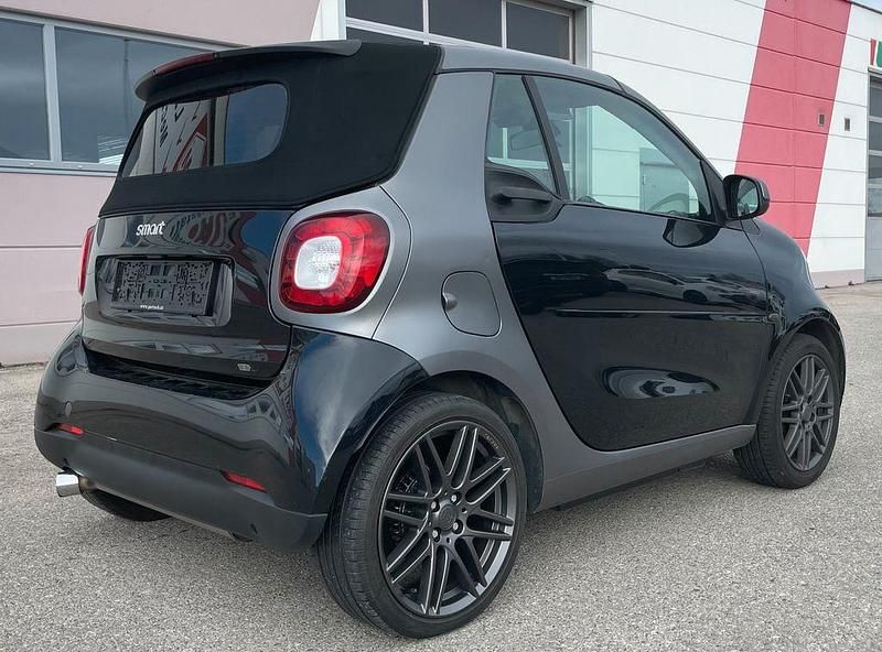 Gebraucht Smart ForTwo Cabrio Basis 90 PS (66 kW) 2016 Grau Cabrio