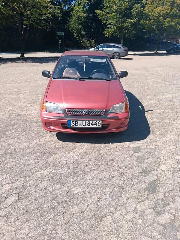 Rot Gebraucht 2000 Suzuki Swift Kleinwagen | 999 € (Etwas zu teuer) - Bild 1/4
