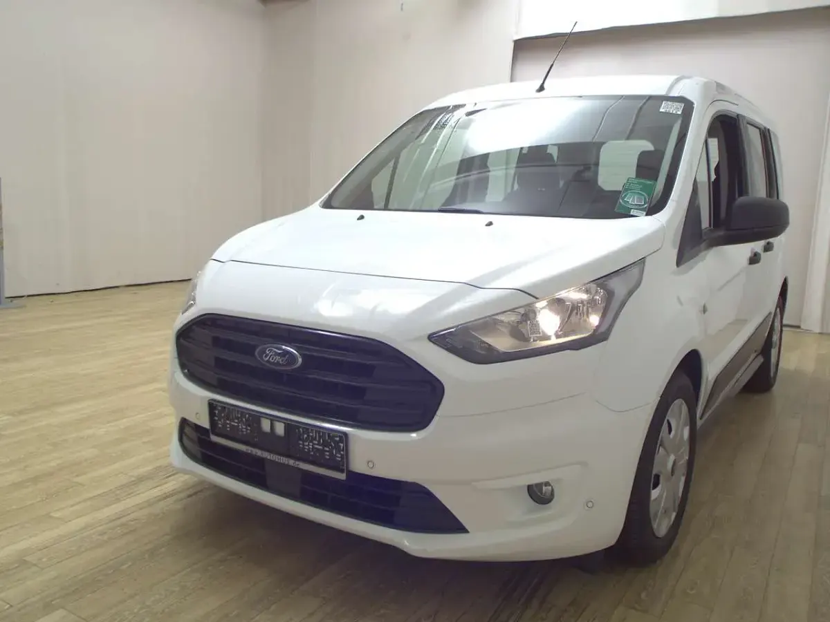 Używany Ford Transit Trend 101 KM (74 kW) 2020 Biały Kombi