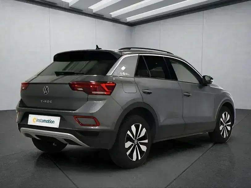 Gebraucht VW T-Roc 116 PS (85 kW) 2025 Grau SUV