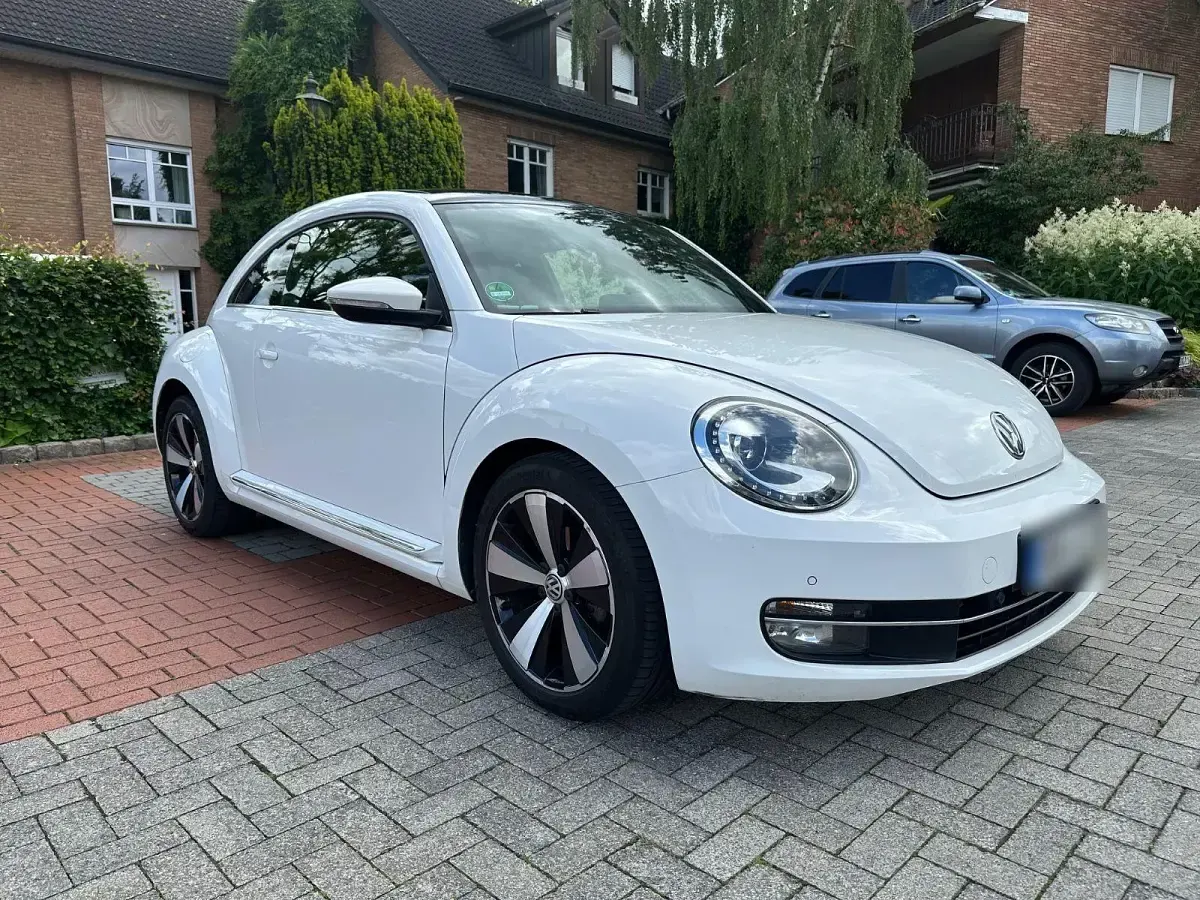 Gebraucht VW Beetle 105 PS (77 kW) 2012 Weiß Kleinwagen