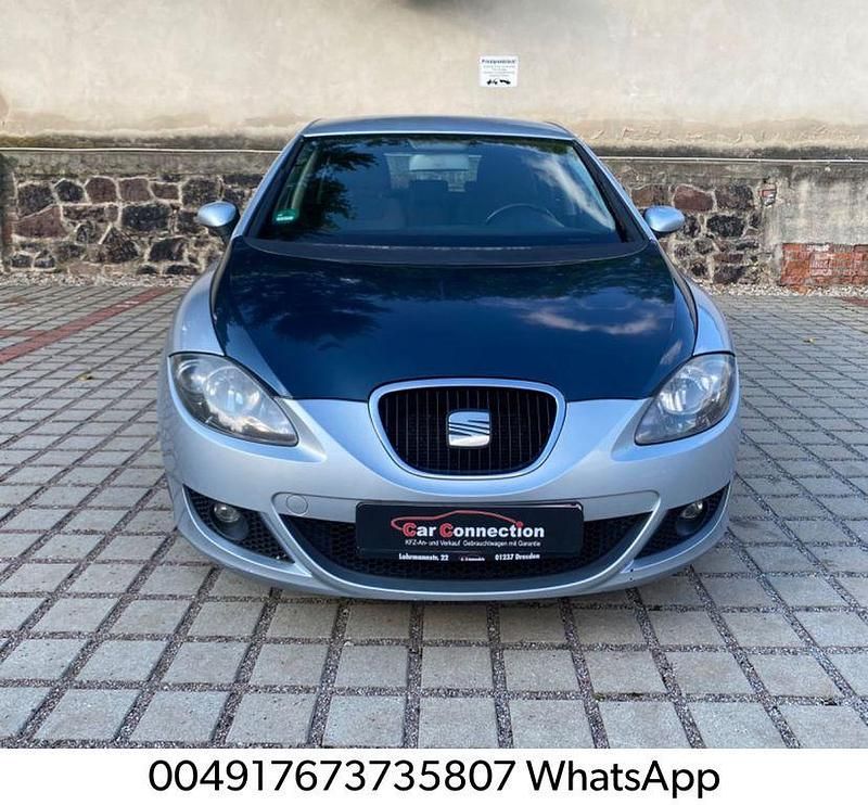 Silber Gebraucht 2007 Seat Leon Reference Limousine | 1.999 € (Superpreis) - Bild 1/4