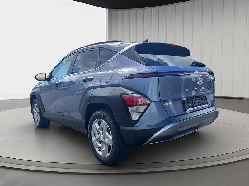 Neu Hyundai Kona 140 PS (102 kW) 2025 Meta blue pearl SUV