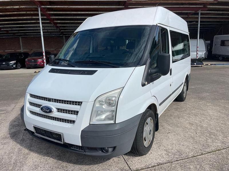 Weiß Gebraucht 2013 Ford Transit Trend Kombi | 6.499 € (Fairer Preis) - Bild 1/4