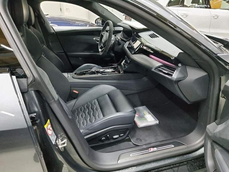 Gebraucht Audi e-tron GT quattro Ambiente 439 kW (598 PS) 2023 Daytonagrau perleffekt Limousine