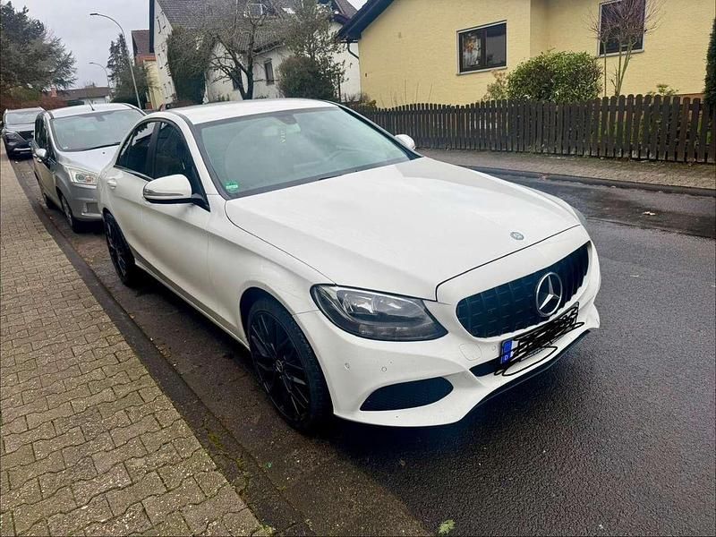 Gebraucht Mercedes C220 Edition 1 170 PS (125 kW) 2015 Weiß Kombi