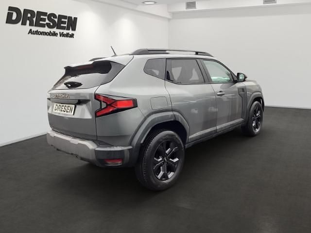 Neu Dacia Duster Extreme 140 PS (102 kW) 2026 Grau Kombi