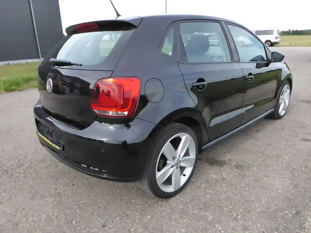 Gebraucht VW Polo Highline 105 PS (77 kW) 2010 Deep black perleffekt Kleinwagen