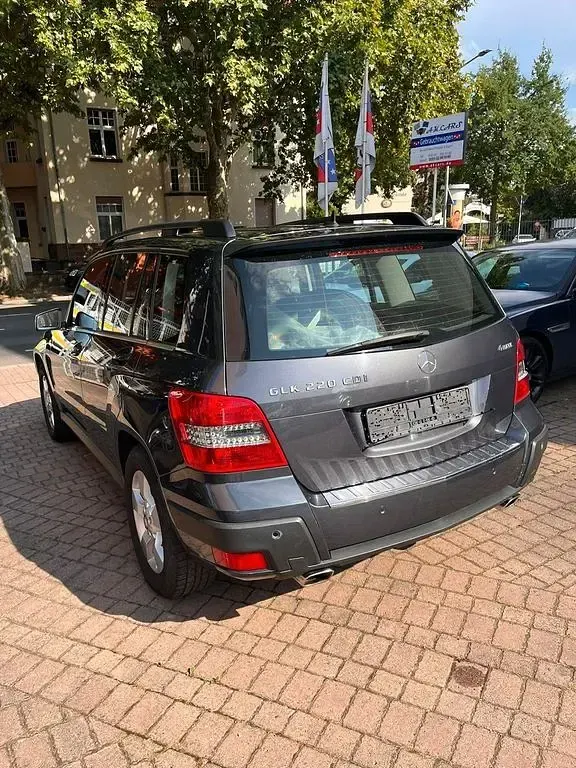 Gebraucht Mercedes GLK220 170 PS (125 kW) 2012 Grau SUV