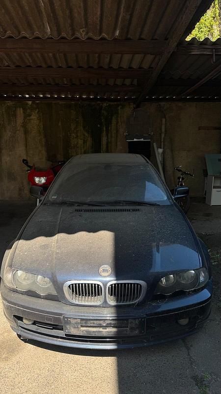 Second-hand BMW 328 192 CP (141 kW) 1999 Albastru Coupe