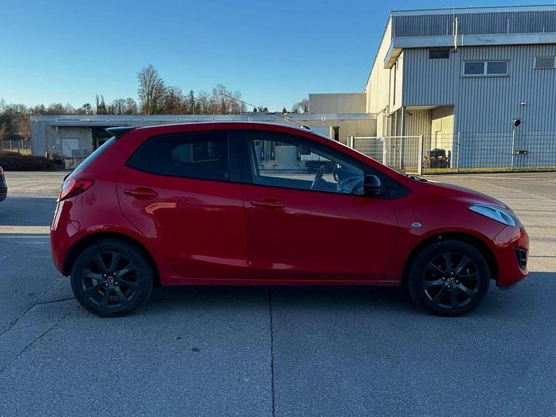Gebraucht Mazda 2 75 PS (55 kW) 2014 Kleinwagen