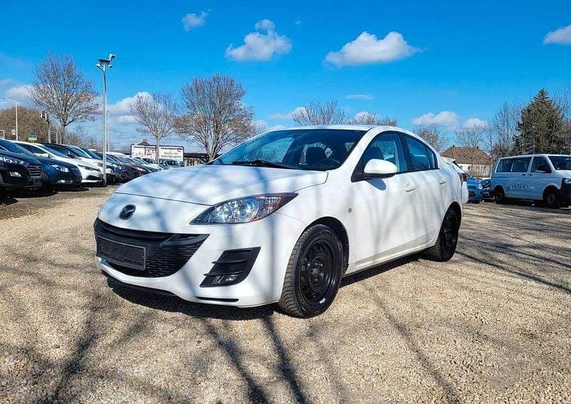 Gebraucht Mazda 3 Exclusive-Line 105 PS (77 kW) 2010 Weiß Limousine