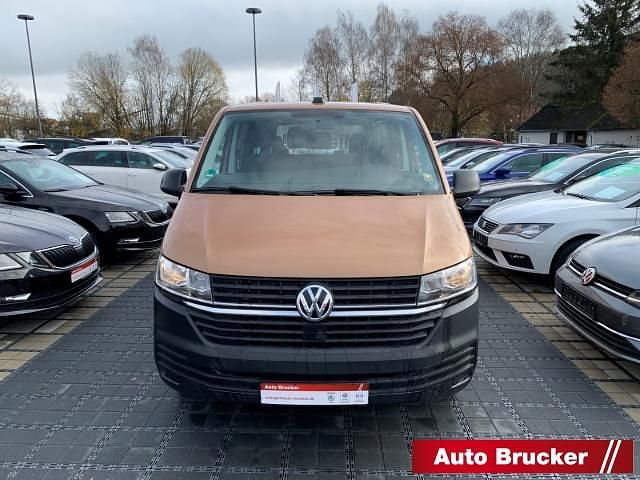 Używany VW Transporter 150 KM (110 kW) 2021 Brązowy Van
