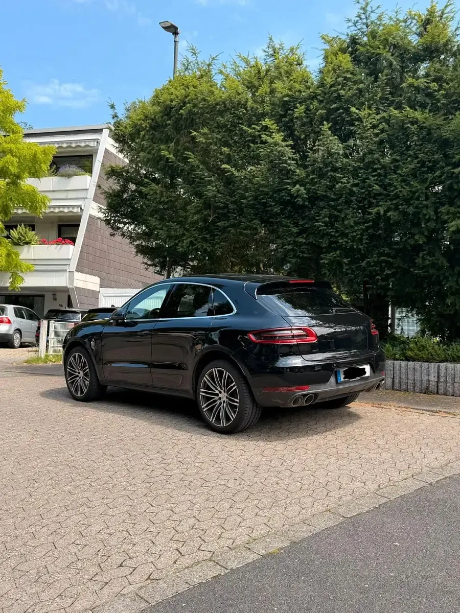 Gebraucht Porsche Macan S 258 PS (189 kW) 2016 Schwarz SUV