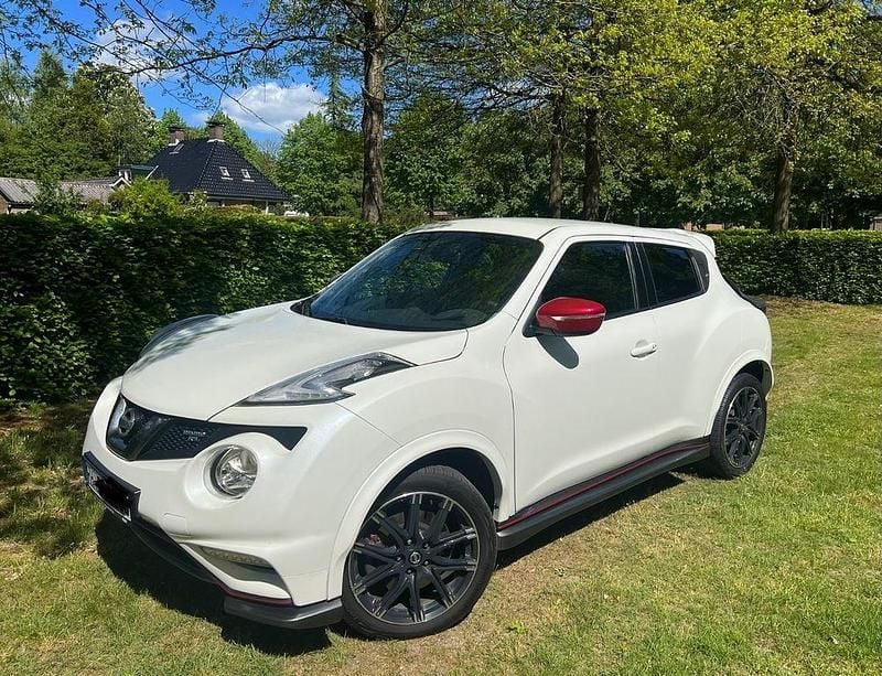 Weiß Gebraucht 2016 Nissan Juke Nismo RS SUV | 10.300 € (Fairer Preis) - Bild 1/4