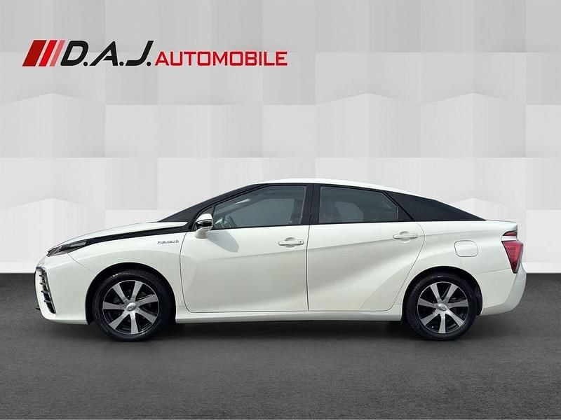 Gebraucht Toyota Mirai H2 154 PS (113 kW) 2018 Weiß Limousine