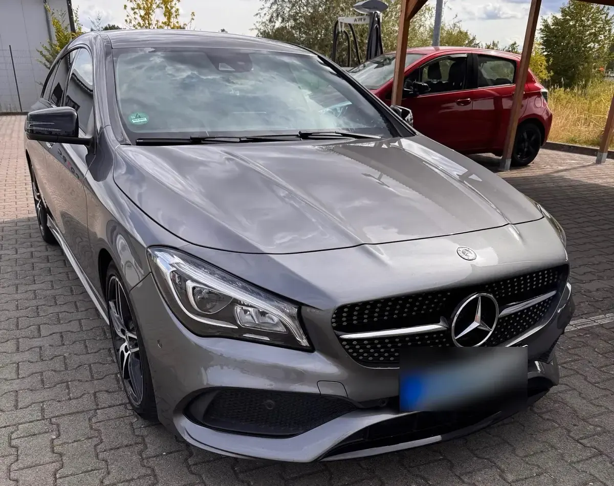 Gebraucht Mercedes CLA200 156 PS (114 kW) 2019 Grau Coupé