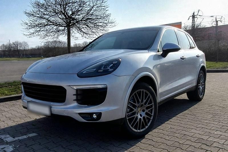 Gebraucht Porsche Cayenne S 420 PS (308 kW) 2015 Grau SUV