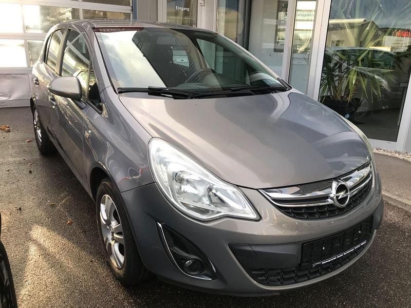 Gebraucht Opel Corsa Selection 84 PS (61 kW) 2013 Grau Kleinwagen