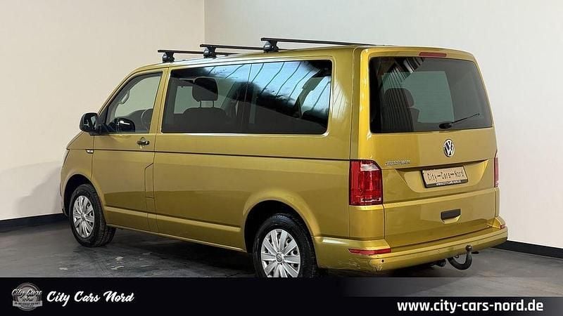 Gebraucht VW T6 102 PS (75 kW) 2019 Gelb Van