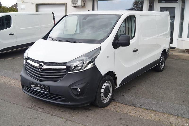 Weiß Gebraucht 2017 Opel Vivaro Van | 12.490 € (Superpreis) - Bild 1/4