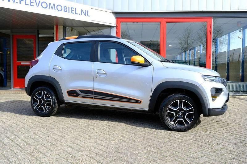 Gebraucht Dacia Spring Comfort Plus 33 kW (45 PS) 2021 Grau Kleinwagen