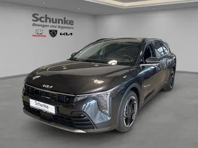 Neu Kia K4 Spirit 150 PS (110 kW) 2026 Grau Kombi