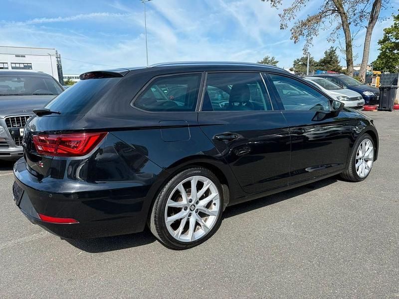 Second-hand Seat Leon ST FR 184 CP (135 kW) 2017 Negru Break