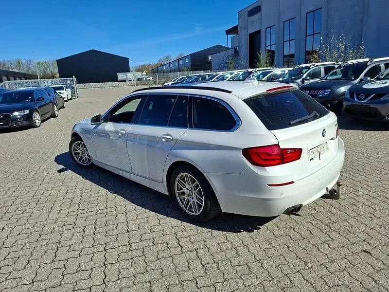 Usado BMW 530 258 CV (189 kW) 2013 Blanco Familiar