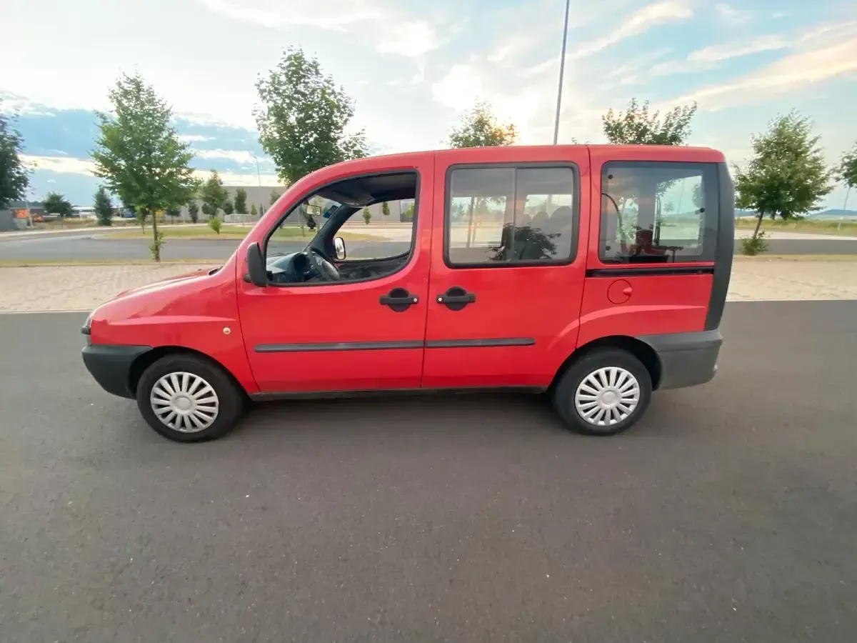Gebraucht Fiat Doblò 101 PS (74 kW) 2003 Rot Van / Kleinbus