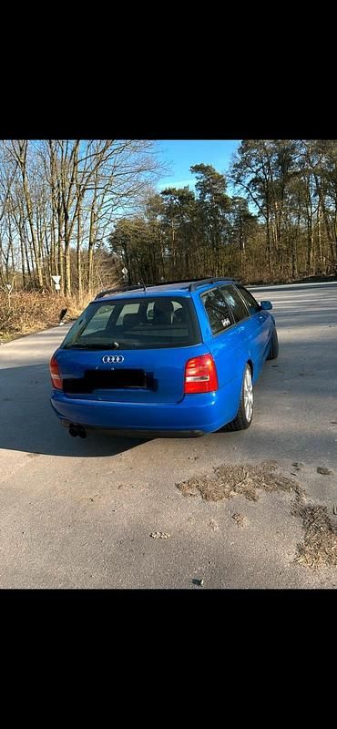 Gebraucht Audi S4 265 PS (194 kW) 2000 Blau Kombi