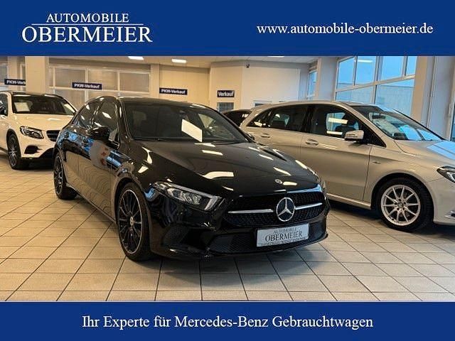 Schwarz Gebraucht 2018 Mercedes A200 AMG Limousine | 22.950 € (Guter Preis) - Bild 1/4