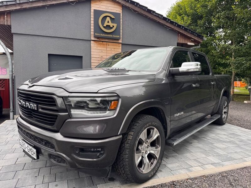 Grau Gebraucht 2021 Dodge Ram Abholung | 38.770 € - Bild 1/4