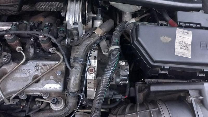 Gebraucht Volvo V70 131 PS (96 kW) 2002 Schwarz Kombi