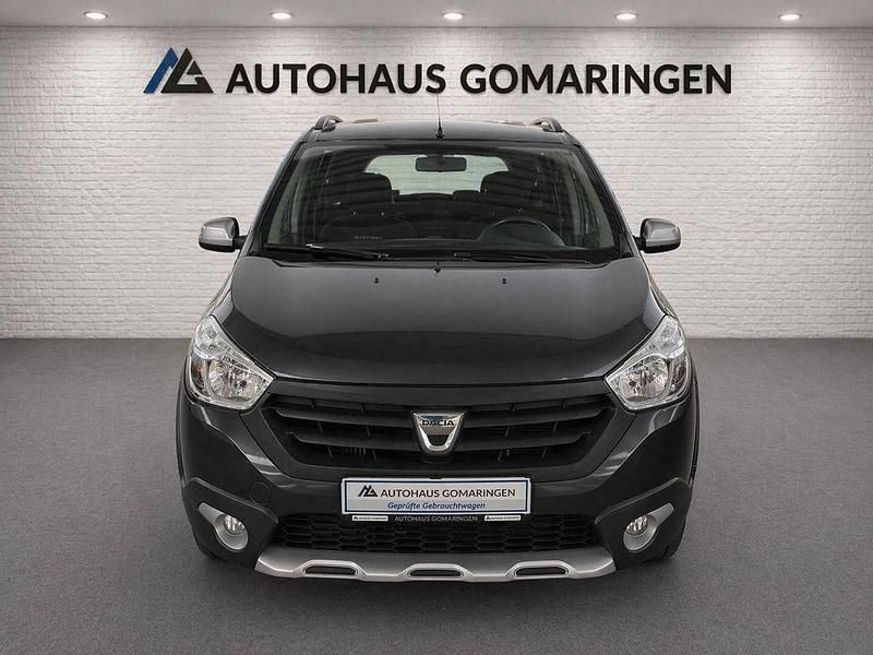 Gebraucht Dacia Lodgy Stepway 116 PS (85 kW) 2016 Grau Van / Kleinbus