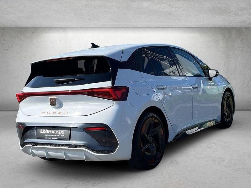 Usata Cupra Born 169 kW (231 CV) 2022 Bianco Utilitaria