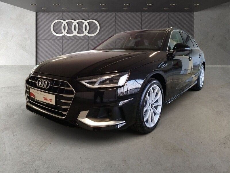 Brillantschwarz Gebraucht 2022 Audi A4 Advanced Kombi | 25.350 € (Superpreis) - Bild 1/3