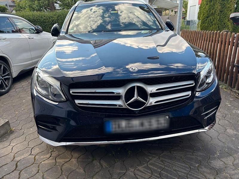 Gebraucht Mercedes GLC250 AMG 204 PS (150 kW) 2017 Blau SUV
