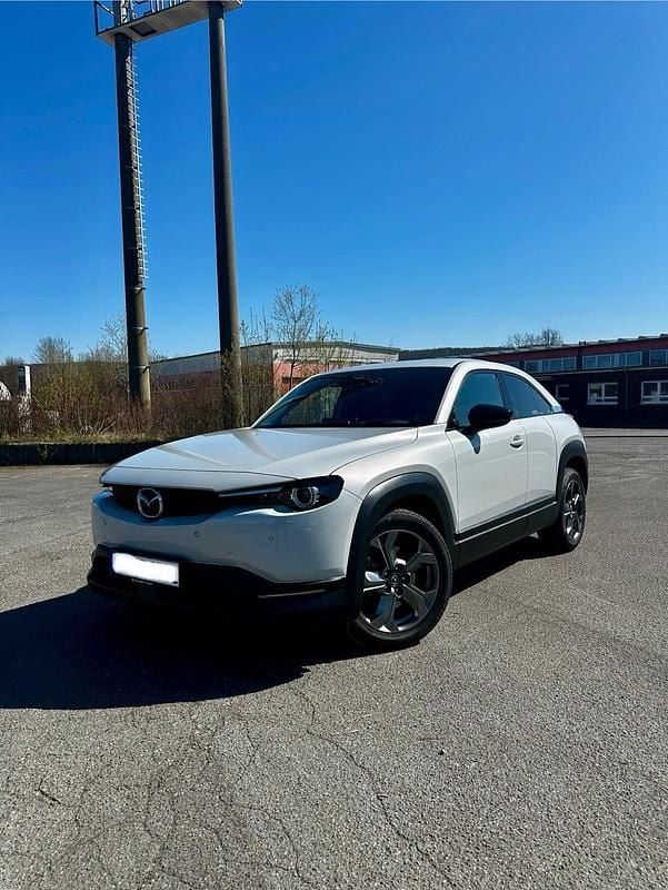 Grau Gebraucht 2020 Mazda MX30 SUV | 13.990 € (Guter Preis) - Bild 1/4