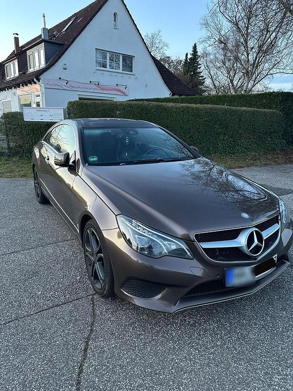 Gebraucht Mercedes E400 333 PS (244 kW) 2013 Braun Coupé