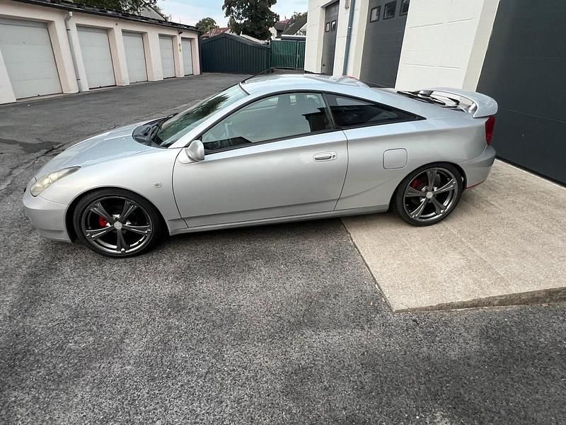 Silber Gebraucht 2002 Toyota Celica T2 Coupé | 4.500 € (Fairer Preis) - Bild 1/4