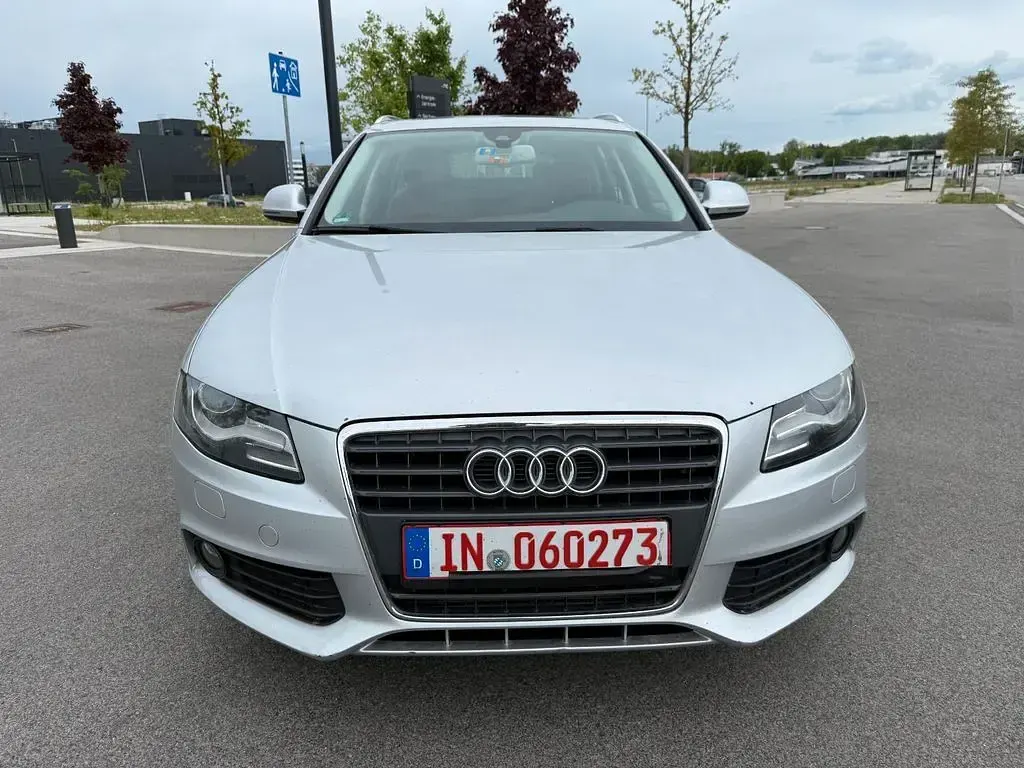 Gebraucht Audi A4 Ambiente 170 PS (125 kW) 2009 Silber Kombi